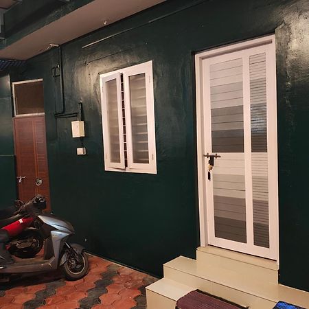 Sajeev Home Stay Cherai Beach Exterior foto